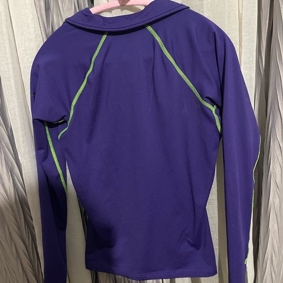 New, Nike Purple and Green Long Sleeve Athletic Top Jacket - Picture 9 of 11